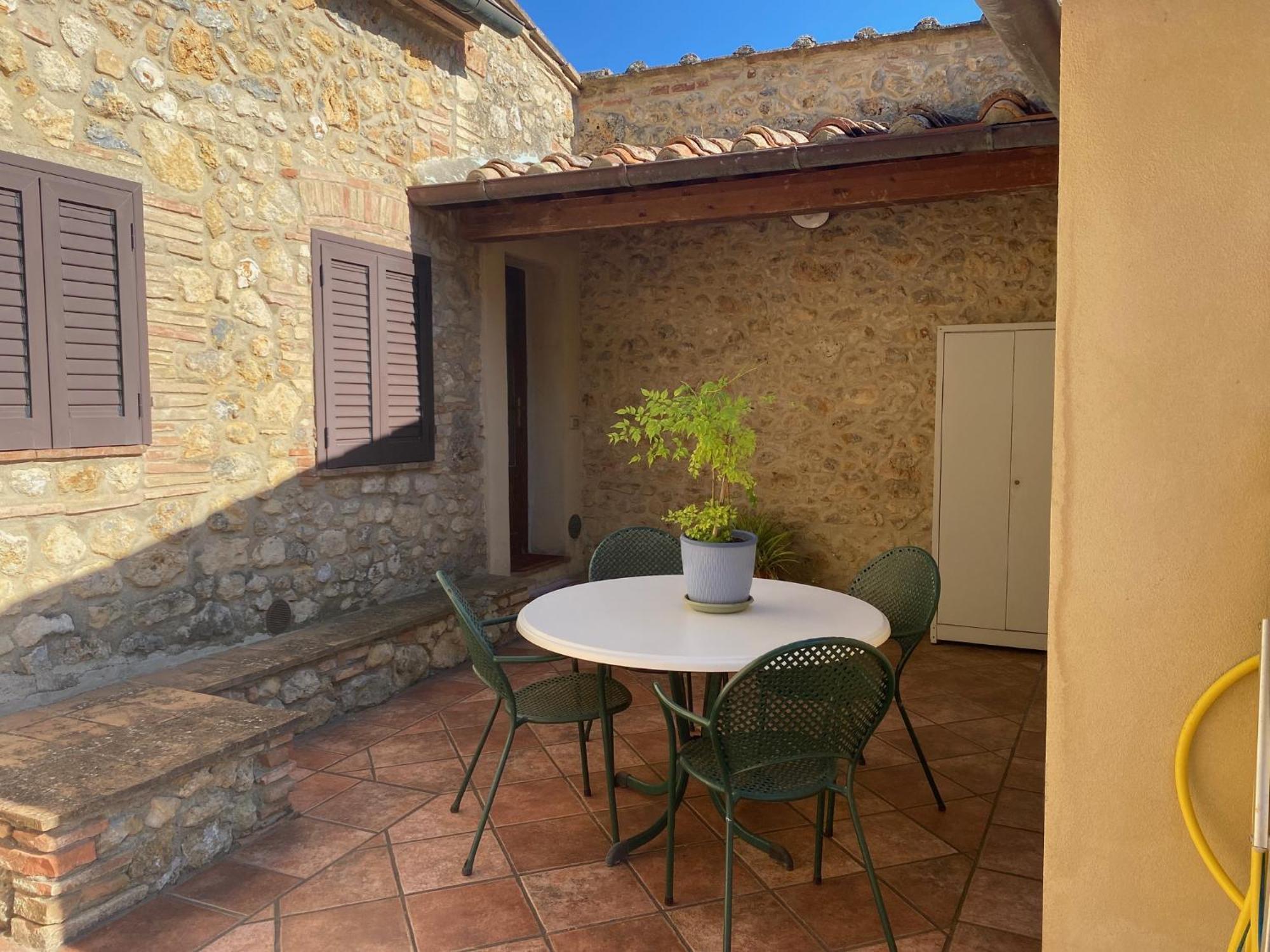 Casa Vacanze Etrusco San Gimignano Exterior photo